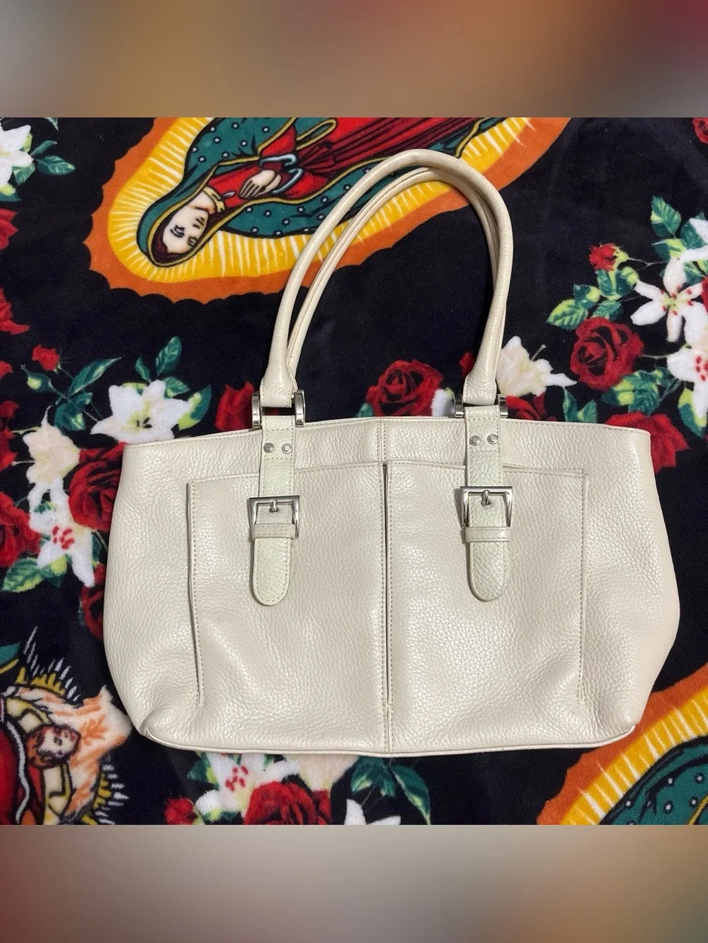 Tignanello Classic Cream Leather Handbag with buckles